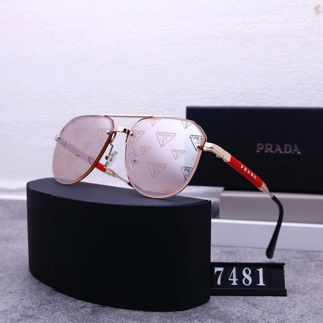 Lunettes Prada